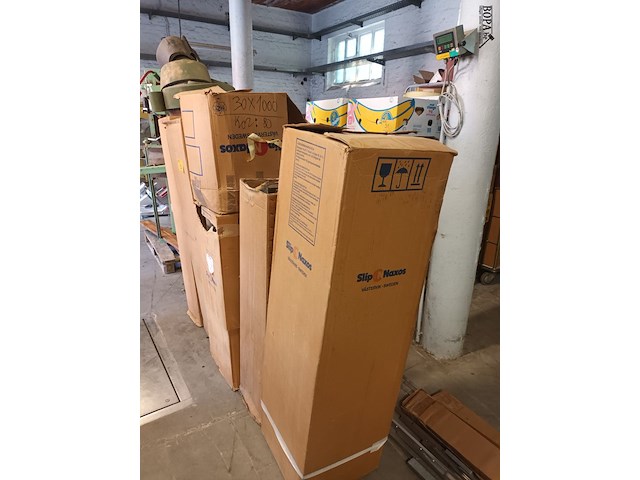 Lot 53 - schuurbanden. 7 dozen - afbeelding 1 van  4