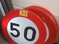 Lot 53 - verkeersborden. 4 stuks - afbeelding 1 van  5