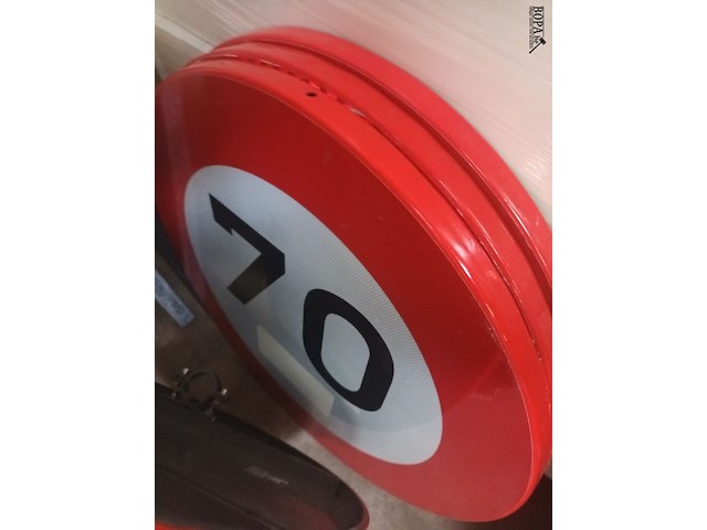 Lot 53 - verkeersborden. 4 stuks - afbeelding 4 van  5