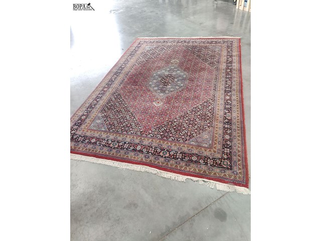 Lot 53 - vloertapijt - afbeelding 1 van  3