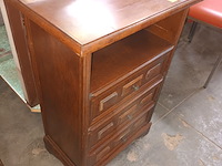 Lot 536 - kastje - afbeelding 3 van  4