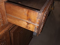Lot 54 - antieke houten kast - afbeelding 3 van  4