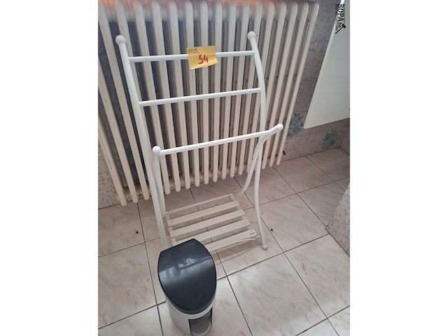 Lot 54 - badkamergerei. inhoud badkamer - afbeelding 1 van  8