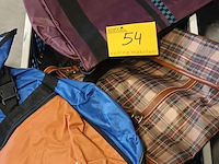 Lot 54 - bak met tassen. 6 stuks - afbeelding 1 van  3