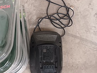 Lot 54 - bosch accu grastrimmer - afbeelding 4 van  6