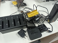 Lot 54 - computer accessoires. 5 stuks - afbeelding 1 van  7