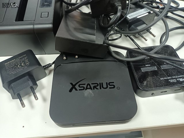 Lot 54 - computer accessoires. 5 stuks - afbeelding 3 van  7