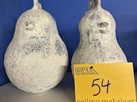 Lot 54 - decoratieve beeldjes - 2 stuks