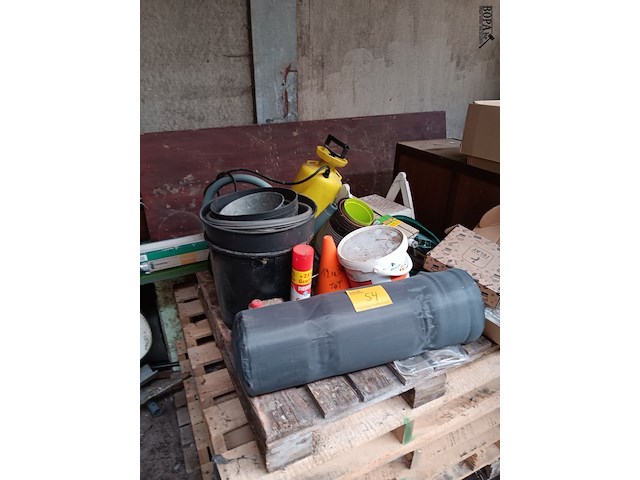 Lot 54 - diversen - afbeelding 1 van  3