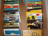 Lot 54 - franco-suisse verzamelboekjes. 54 stuks. - afbeelding 1 van  6