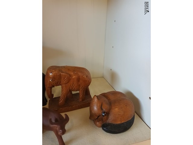 Lot 54 - houten dieren deco. 9 stuks - afbeelding 4 van  5