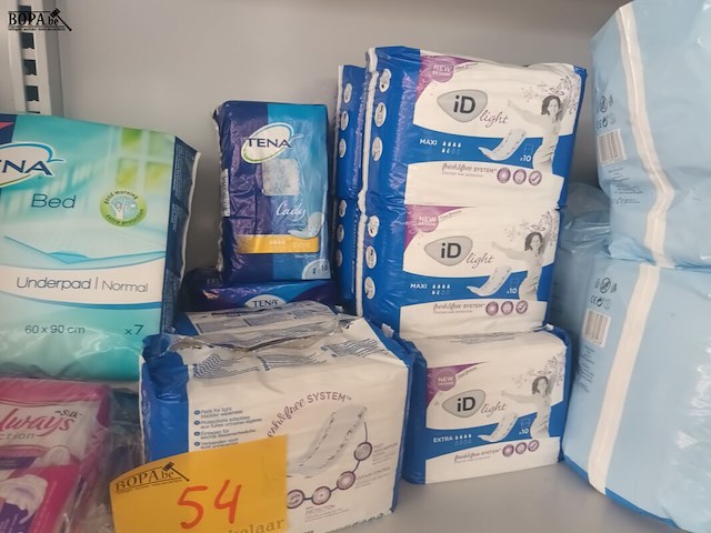 Lot 54 - hygiëne verbanden en broekjes - afbeelding 3 van  4