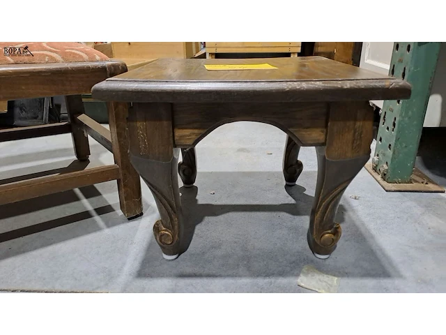 Lot 54 - lot mini tafel en stoeltje - afbeelding 3 van  6