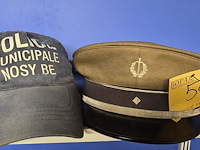 Lot 54 - madagascar 1 kepie en 1 pet - afbeelding 1 van  3