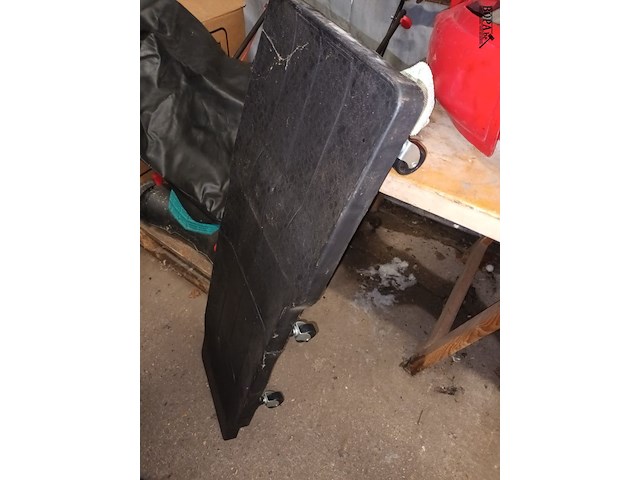 Lot 54 - materiaal voor garage. 4 stuks - afbeelding 3 van  4