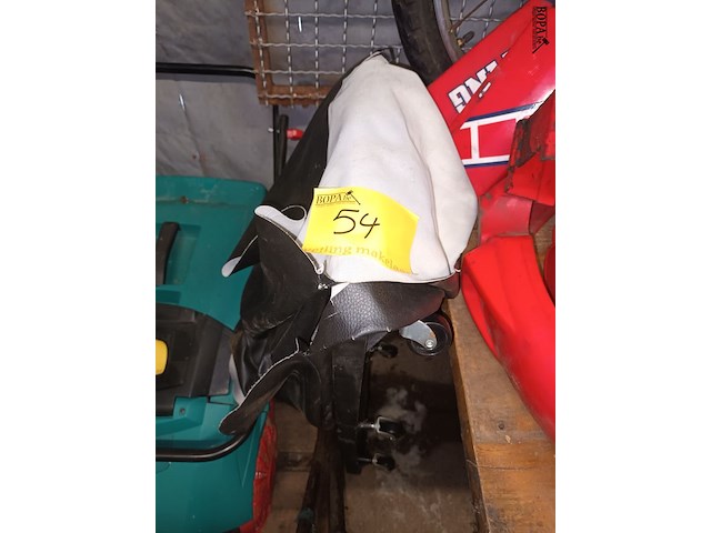 Lot 54 - materiaal voor garage. 4 stuks - afbeelding 4 van  4