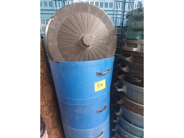 Lot 54 - plastieken kuipen. 18 stuks - afbeelding 2 van  5