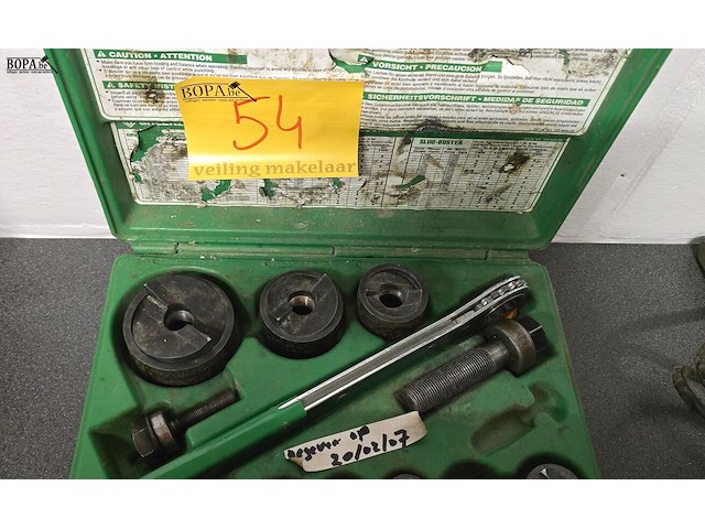 Lot 54 - ponsset en dopsleutelset facom - afbeelding 3 van  3