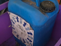 Lot 54 - professionele grill reiniger 2 x 12 kg - afbeelding 3 van  3