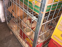 Lot 54 - rolcontainer met schuurbanden - afbeelding 2 van  2