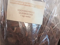 Lot 54 - rooksnippers quebracho 1 kg. 20 stuks - afbeelding 2 van  2