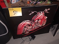 Lot 54 - verlichte wandkader motor - afbeelding 1 van  3