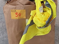 Lot 54 - zetelhoezen en fluojas - afbeelding 1 van  5