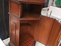 Lot 548 - zeshoekig kastje - afbeelding 4 van  4