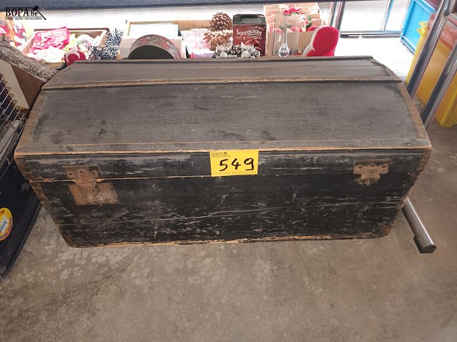 Lot 549 - houten koffer - afbeelding 1 van  3