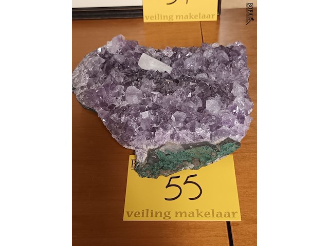 Lot 55 - amethist cluster - afbeelding 4 van  4