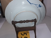 Lot 55 - antiek chinees bord - afbeelding 3 van  4