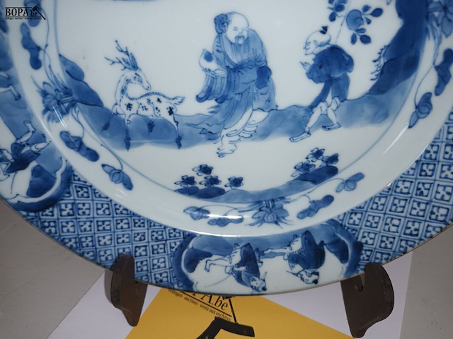 Lot 55 - antiek chinees bord - afbeelding 4 van  4