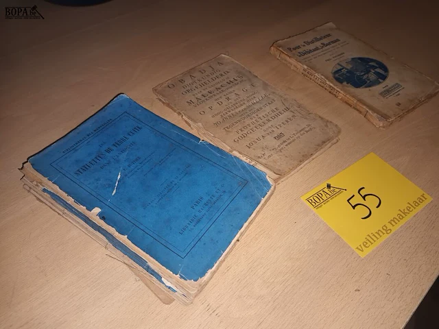 Lot 55 - antieke boeken. 3 stuks - afbeelding 1 van  5