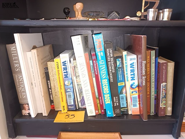 Lot 55 - boeken. 28 stuks - afbeelding 1 van  4