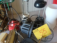 Lot 55 - bureaulampen en hanglamp. 5 stuks - afbeelding 1 van  4