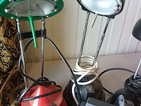 Lot 55 - bureaulampen en hanglamp. 5 stuks - afbeelding 2 van  4
