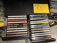 Lot 55 - cd-bewaarboxen met cd's - afbeelding 2 van  3
