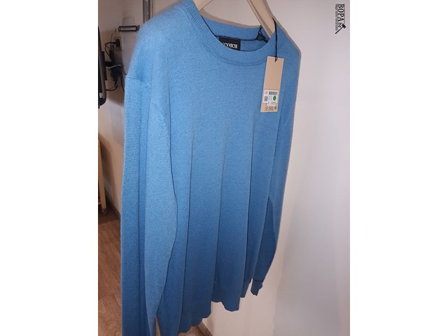 Lot 55 - hoodie en trui - afbeelding 3 van  3