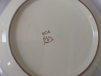Lot 55 - lot porseleinen bordjes en objecten - afbeelding 3 van  11