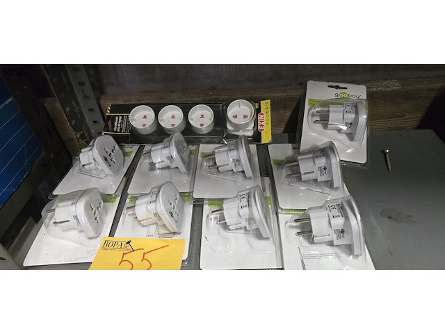 Lot 55 - lot reisstekkers ong 10 stuks - afbeelding 1 van  4