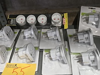 Lot 55 - lot reisstekkers ong 10 stuks - afbeelding 1 van  4