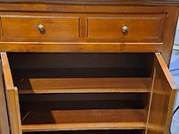 Lot 55 - meubelkast in kerselaar - afbeelding 3 van  4