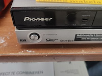 Lot 55 - pioneer dvd recorder - afbeelding 2 van  5