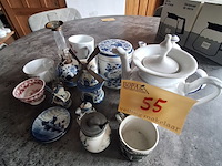 Lot 55 - porselein decoratie. 14 stuks - afbeelding 1 van  1