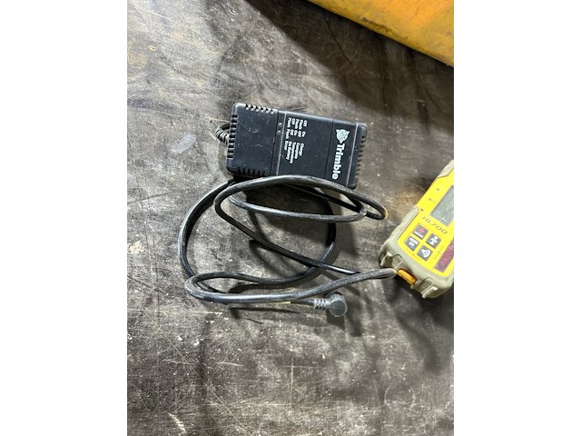 Lot 55 - spectra precision laser gl 720 - afbeelding 6 van  7