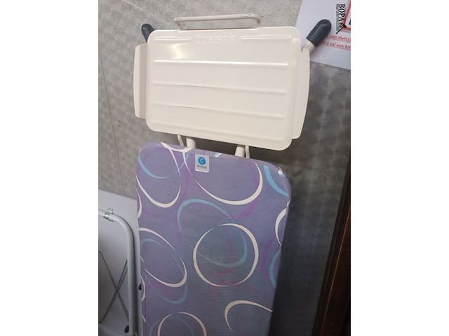 Lot 55 - strijkplank brabantia. 2 stuks - afbeelding 2 van  4