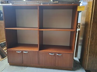 Lot 55 - vintage deense wandkast '60 - afbeelding 2 van  3