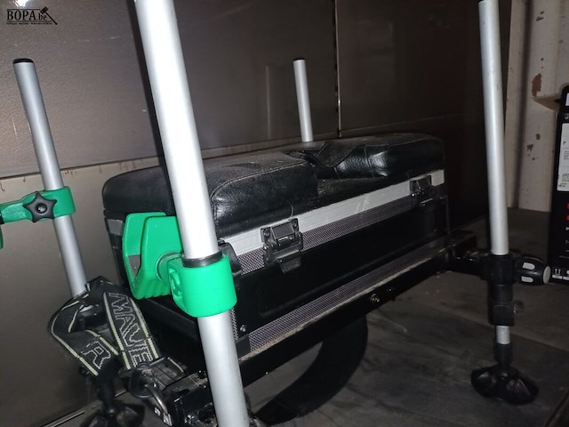 Lot 55 - visserskist maver - afbeelding 2 van  5