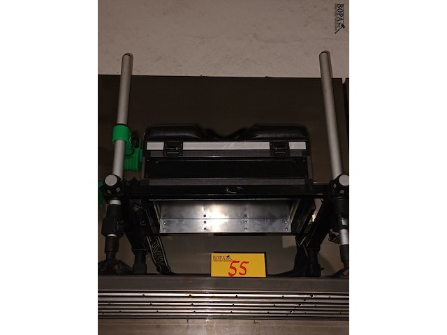 Lot 55 - visserskist maver - afbeelding 5 van  5