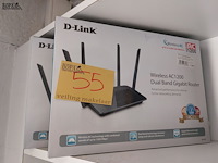 Lot 55 - wifi-routers d-link wireless ac1200, 2 stuks - afbeelding 1 van  2